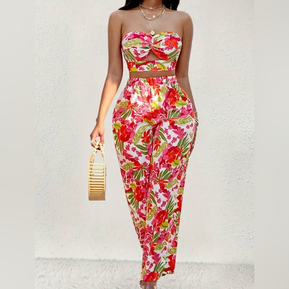 Floral Print Two Piece Set - Picture 3 of 5